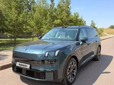 lynk-and-co 900, 2025
