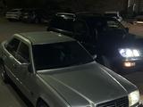 Mercedes-Benz E 220 1993 года за 1 200 000 тг. в Жезказган – фото 3