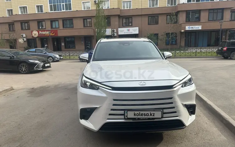 Lexus TX 2024 года за 44 500 000 тг. в Астана