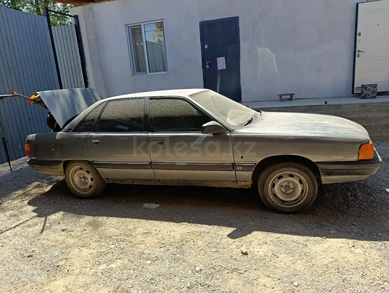 Audi 100, 1986