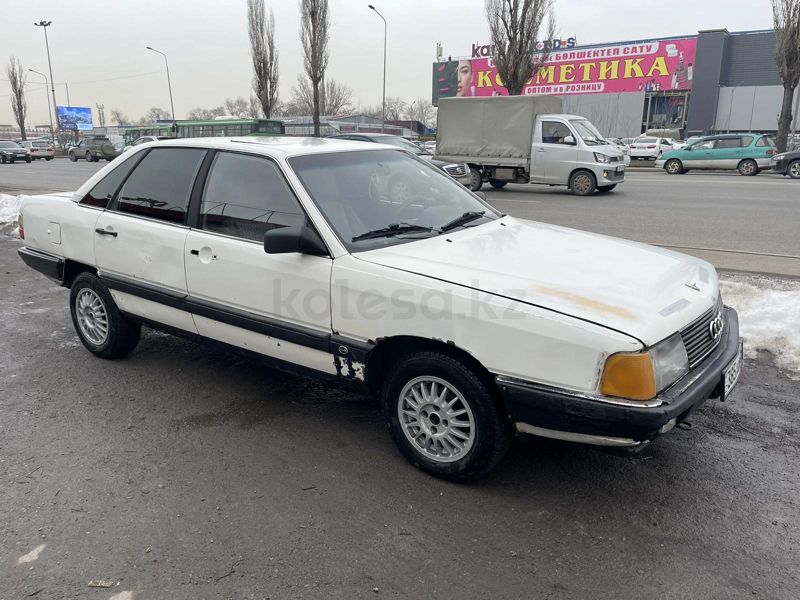 Audi 100 1988 г.