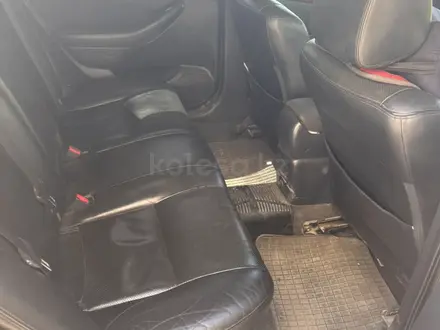 Toyota Avensis 2003 года за 4 000 000 тг. в Семей – фото 3
