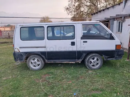 Mitsubishi L300 1992 года за 650 000 тг. в Алматы – фото 3