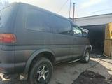 Mitsubishi Delica 1996 годаүшін5 000 000 тг. в Усть-Каменогорск – фото 2