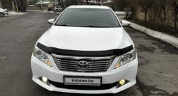 Toyota Camry 2013 года за 11 500 000 тг. в Тараз