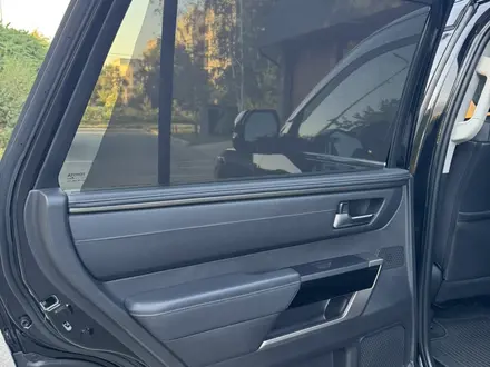 Toyota Sequoia 2023 года за 48 000 000 тг. в Алматы – фото 25