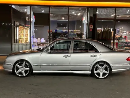 Mercedes-Benz E 55 AMG 2001 года за 13 500 000 тг. в Алматы – фото 14