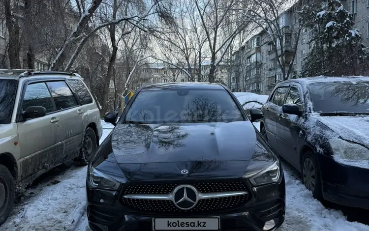 Mercedes-Benz CLA 200 2022 годаfor14 000 000 тг. в Алматы