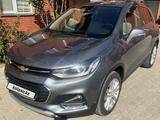 Chevrolet Tracker 2020 года за 6 800 000 тг. в Атырау – фото 2