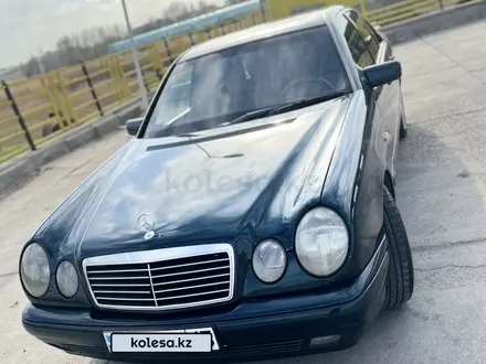 Mercedes-Benz E 200 1998 года за 3 300 000 тг. в Шымкент – фото 13