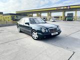 Mercedes-Benz E 200 1998 годаfor3 300 000 тг. в Шымкент