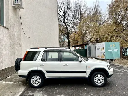 Honda CR-V 1997 года за 3 700 000 тг. в Алматы – фото 9