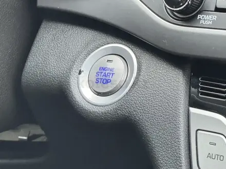 Hyundai Elantra 2017 года за 5 599 000 тг. в Уральск – фото 20
