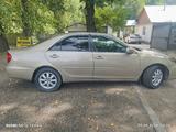 Toyota Camry 2003 годаfor5 000 000 тг. в Алматы – фото 4