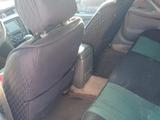 Toyota Camry 1998 года за 2 700 000 тг. в Урджар – фото 4