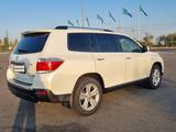 Toyota Highlander 2012 года за 15 000 000 тг. в Тараз – фото 4