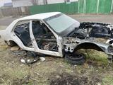 Кузов в идеальном состоянии без вложений без документа, гнила позапчестям за 300 000 тг. в Тараз – фото 4