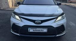 Toyota Camry 2021 года за 15 900 000 тг. в Алматы