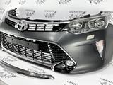 Передний бампер на Toyota Camry за 45 000 тг. в Алматы – фото 3