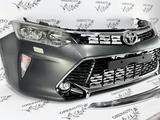 Передний бампер на Toyota Camry за 45 000 тг. в Алматы – фото 2