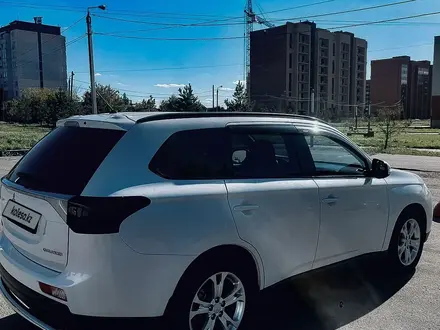 Mitsubishi Outlander 2013 года за 7 200 000 тг. в Петропавловск – фото 6