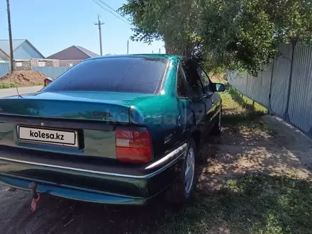 Opel Vectra 1994 года за 1 300 000 тг. в Уральск – фото 3