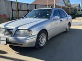 Mercedes-Benz C 220 1995 года за 1 600 000 тг. в Костанай – фото 2