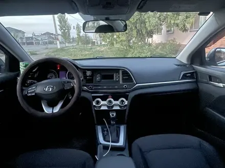 Hyundai Elantra 2019 года за 7 800 000 тг. в Алматы – фото 7