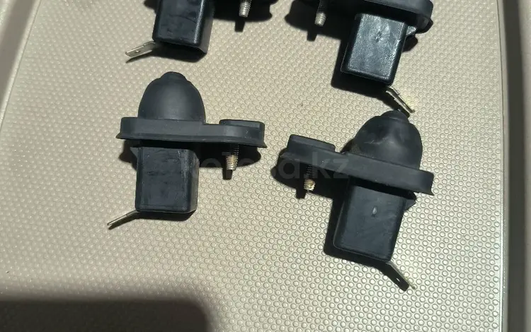 Концевик — датчик двери за 5 000 тг. в Алматы