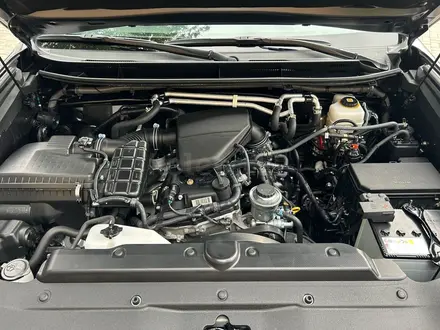 Toyota Land Cruiser Prado Comfort+ 2023 года за 25 590 000 тг. в Алматы – фото 16