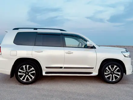 Toyota Land Cruiser 2016 года за 29 500 000 тг. в Актау – фото 26