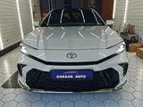 Toyota Camry Luxe 2025 года за 20 900 000 тг. в Алматы