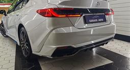 Toyota Camry Luxe 2025 года за 20 900 000 тг. в Алматы – фото 4