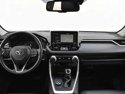 Toyota RAV4 2020 года за 15 200 000 тг. в Атырау – фото 9