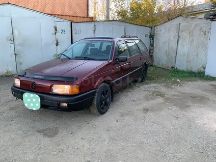 Volkswagen Passat 1991 года за 1 100 000 тг. в Астана – фото 2