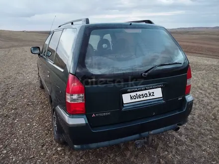 Mitsubishi Space Wagon 1998 года за 2 400 000 тг. в Караганда – фото 11