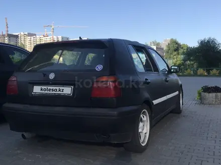 Volkswagen Golf 1994 года за 1 200 000 тг. в Алматы – фото 9