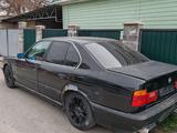 BMW 520 1990 года за 1 000 000 тг. в Алматы – фото 4