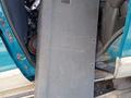 Обшивка крышки багажника с дефектом за 4 000 тг. в Алматы