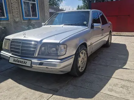 Mercedes-Benz E 280 1993 года за 1 800 000 тг. в Шу – фото 2