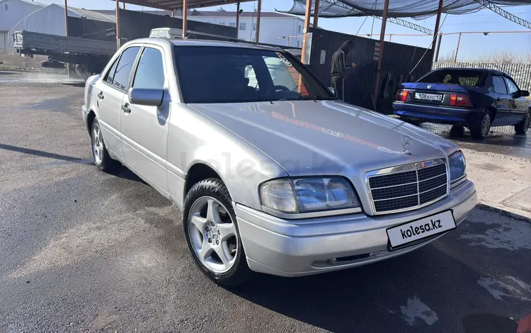 Mercedes-Benz C 200 1995 года за 2 300 000 тг. в Шымкент