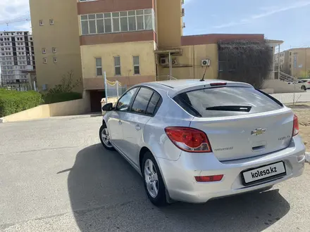 Chevrolet Cruze 2012 года за 2 700 000 тг. в Актау – фото 3