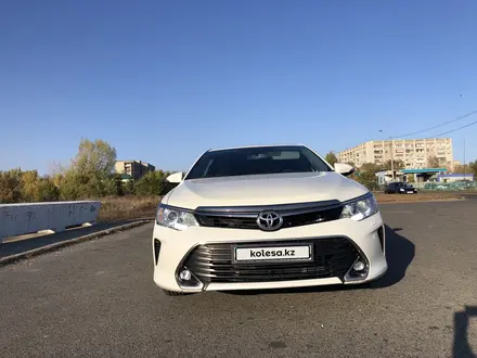 Toyota Camry 2016 года за 12 490 000 тг. в Усть-Каменогорск – фото 3