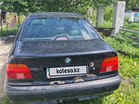 BMW 528 1999 года за 2 700 000 тг. в Алматы