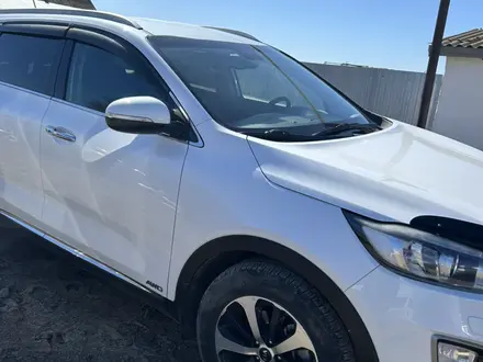 Kia Sorento 2015 года за 9 000 000 тг. в Уральск