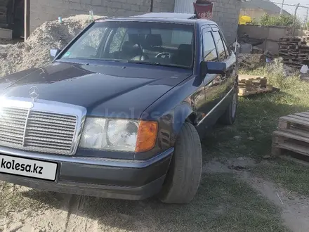 Mercedes-Benz E 230 1989 года за 2 100 000 тг. в Шымкент – фото 4