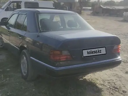 Mercedes-Benz E 230 1989 года за 2 100 000 тг. в Шымкент – фото 5