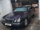 Mercedes-Benz E 200 1996 годаүшін1 620 000 тг. в Тараз