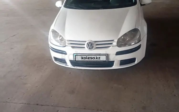 Volkswagen Golf 2004 года за 3 000 000 тг. в Алматы