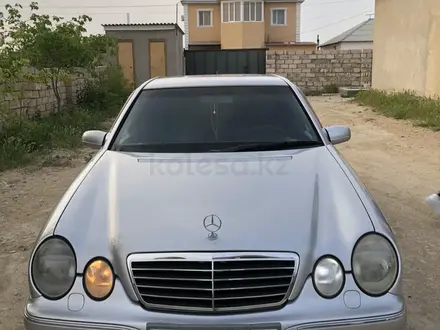 Mercedes-Benz E 320 2001 года за 4 800 000 тг. в Актау